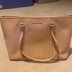 Michael kors tote